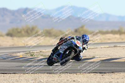 media/Dec-06-2025-CVMA (Sat) [[4a896cc04c]]/Race 8- Formula 40 MW and LW/